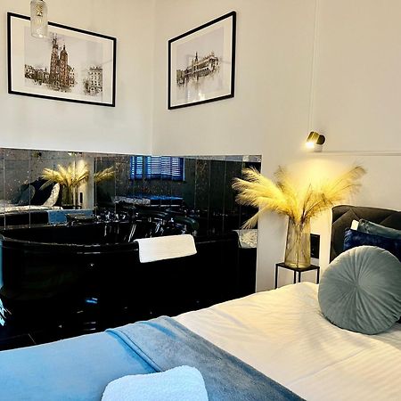 Krakow Old Town Apartment Jacuzzi - Wymeldowanie Do 13 Extérieur photo