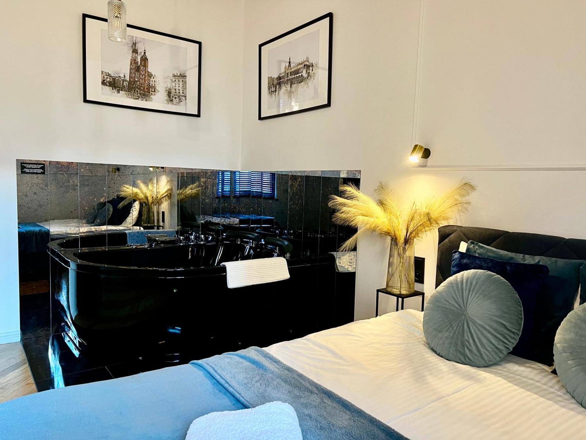Krakow Old Town Apartment Jacuzzi - Wymeldowanie Do 13 Extérieur photo