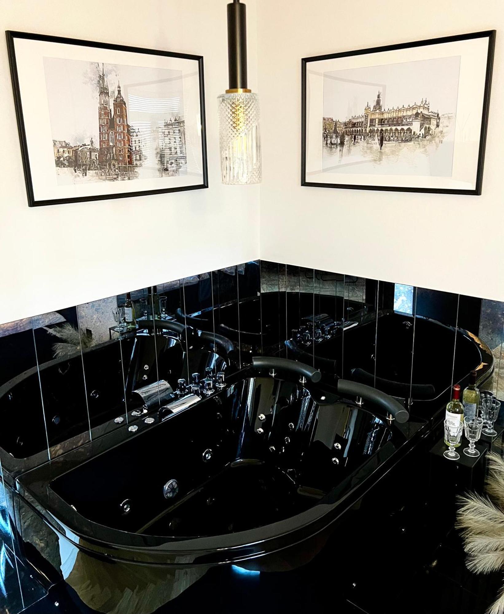 Krakow Old Town Apartment Jacuzzi - Wymeldowanie Do 13 Extérieur photo